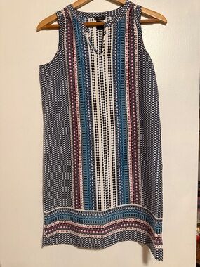 Ann Taylor Navy, White & Teal Sleeveless Printed Shift Dress